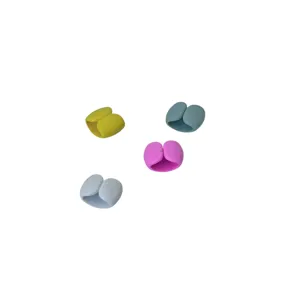 Set 4 Organizatoare Cabluri Autoadezive – Cable Managers X4, Fixare Rapidă, Plastic Rezistent, Disponibil în Mai Multe Culori