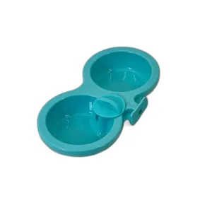Bol Dublu din Plastic cu Sistem de Prindere, Ideal pentru Cuști sau Garduri, Rezistent și Ușor de Folosit, Disponibil în Mai Multe Culori