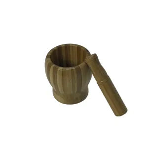 Mojar din Bambus cu Pistil – Design Natural, Ideal pentru Măcinat Condimente și Plante Aromatice