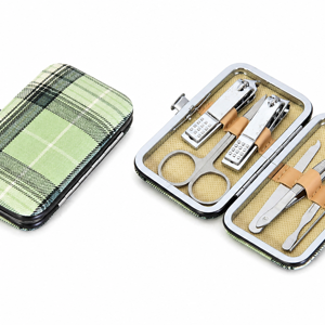 SET MANICHIURA 7 USTENSILE 