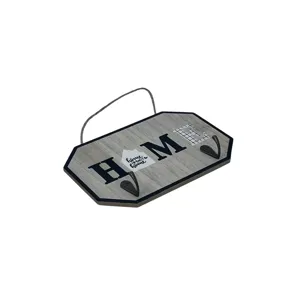 Cuier de Perete din Lemn cu 2 Agățători Metalice – Design Decorativ „HOME”, Disponibil în mai multe culori