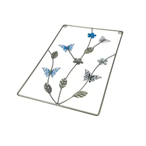 Decorațiune de Perete din Metal cu Fluturi și Flori Colorate, Design Dreptunghiular, Montaj Ușor