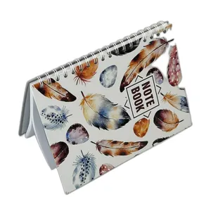 Carnet cu Spirala si Suport – Coperta Cartonata, Model Pene, Design Elegant si Practic, Ideal pentru Notite, Planificare si Idei Zilnice
