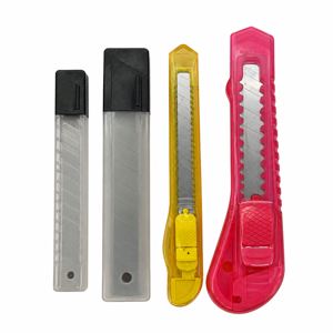 Set Cutter cu Rezerve, 4 Piese, Lame 9 mm și 18 mm, pentru Tăiere și Bricolaj