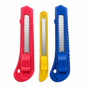 Set 3 Cuttere cu Lame Retractabile, 9 mm și 18 mm, pentru Tăiere și Bricolaj