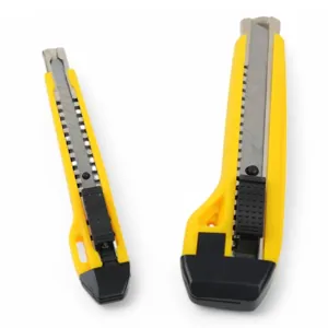 Set Cutter 2 Bucăți – Cuțite Utilitare Galben-Negru, Dimensiuni Diferite pentru Bricolaj, Birou și Proiecte DIY