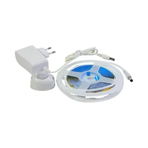 Banda LED cu Senzor Miscare 3m Smart Sensor Strip Light RiXME, Iluminare Automata cu Alimentator Inclus