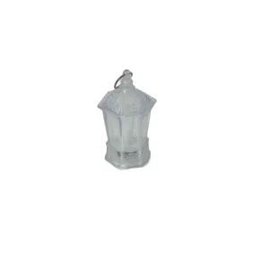 Felinar Decorativ Hexagonal Transparent – 9 cm, Cu Inel Metalic pentru Agățare, Ideal pentru Evenimente și Decor Interior