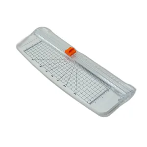 Trimmer pentru Hârtie cu Riglă Integrată – Alb, Tăiere Dreaptă, Compact, Ideal pentru Birou și Școală