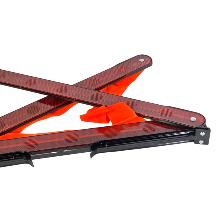 Triunghi semnalizator auto reflectorizant pliabil, accesoriu siguranta rutiera