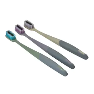 Periuță de Dinți pentru Adulți cu Mâner Ergonomic și Peri Moi – Diverse Culori