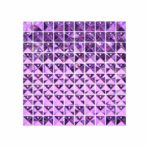 Panou Decorativ 3D Strălucitor Mov 30 × 30 cm – Placă Modulară pentru Perete, Decor Evenimente, Nunți, Botezuri și Petreceri