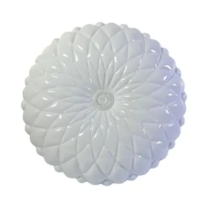 Plafonieră LED rotundă pentru interior, design geometric radial, diametru 49 cm, montaj pe tavan, culoare albă