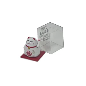 Figurină Pisică Norocoasă Maneki Neko din Ceramică – Mini, Culoare Neagră cu Accente Roșii, Roz, Albe și Aurii, Suport Textil Inclus