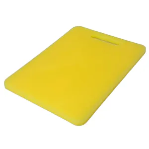 Tocator Galben 40×30×1.8 cm – Plastic Solid, Gros si Rezistent, Ideal pentru Taiere Zilnica si Gatit Intensiv