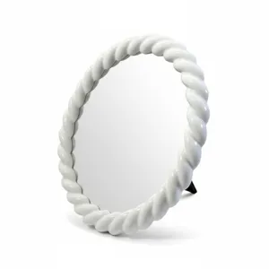 Oglindă de masă rotundă cu suport, ramă răsucită, plastic și sticlă, 19 x 19 cm, culoare albă