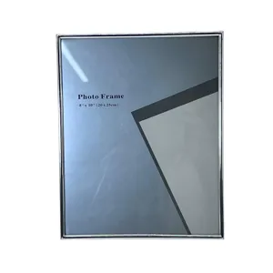 Cadru foto decorativ 20x25 cm (8x10 inch), ramă subțire argintie, design modern pentru birou și locuință