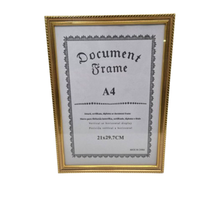 Ramă Foto A4, 21 x 29,7 cm, cu Ramă Aurie și Model Ornamental Elegant, pentru Fotografii, Diplome și Certificate, Montare Verticală sau Orizontală