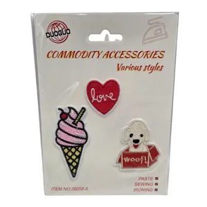 Set 3 Petice Brodate Termoadezive pentru Haine, Modele Inimă Love, Înghețată și Cățeluș, Aplicații Textile Decorative