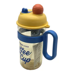 Sticlă de Apă din Plastic, Capacitate 680 ml, Reutilizabilă pentru Hidratare Zilnică