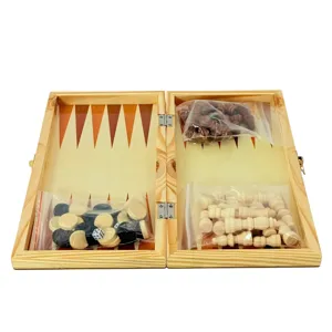 Set Jocuri din Lemn 3-în-1 29*29 cm – Șah, Dame și Table, Pliabil, Practic și Durabil