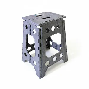 Scaun pliabil din plastic tip taburet – Design compact cu sistem de pliere, pentru uz casnic, camping sau activități diverse